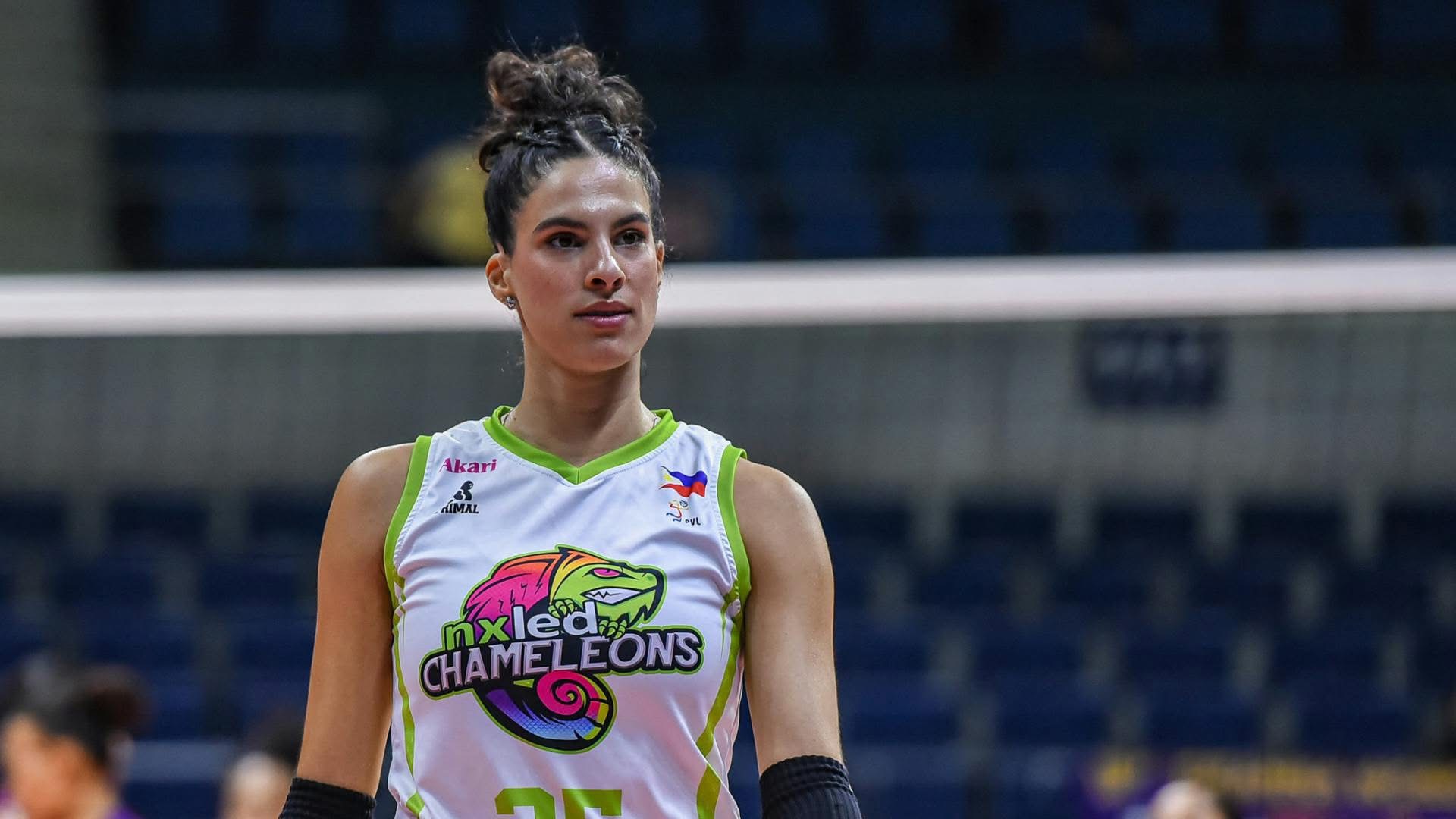 Paola Martínez, la gandiense que triunfa en la PVL de Filipinas